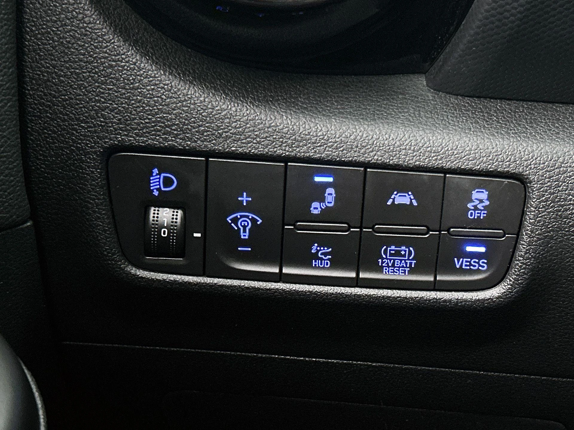 Hyundai-Kona-image-21