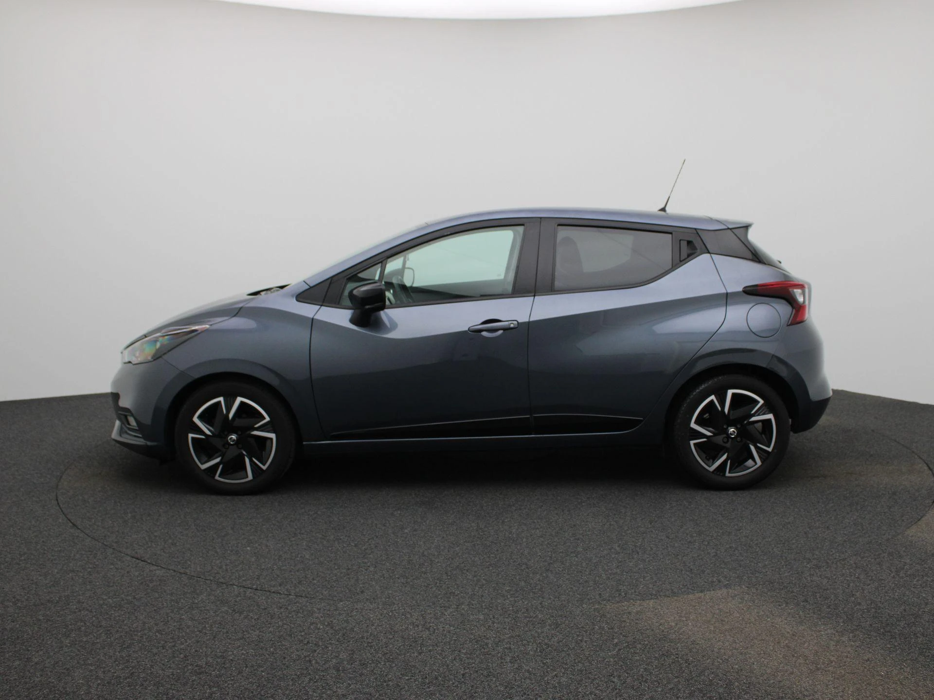 Nissan-Micra-image-3