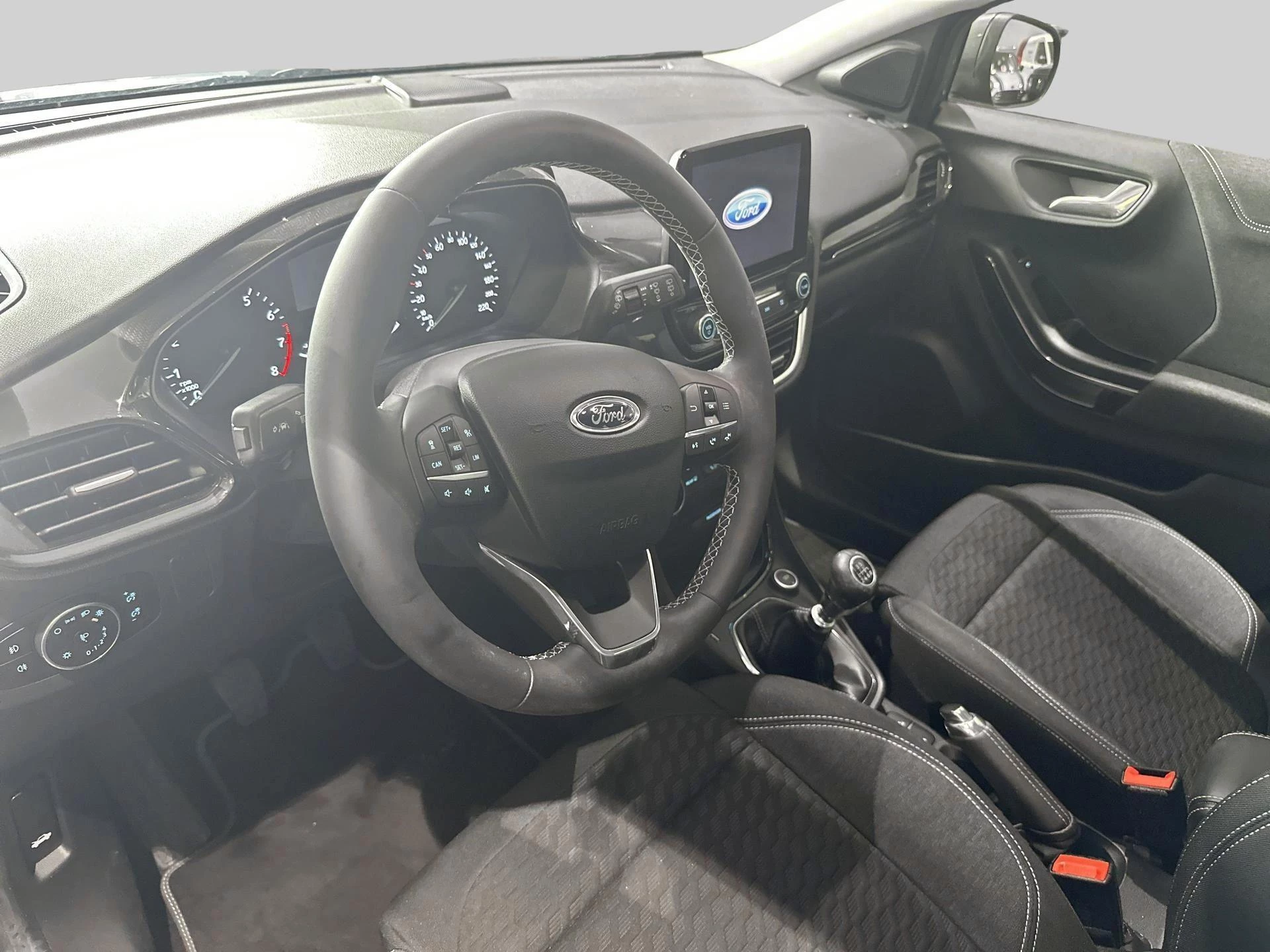 Ford Puma 1.0i Ecoboost 92kW Aut. Titanium