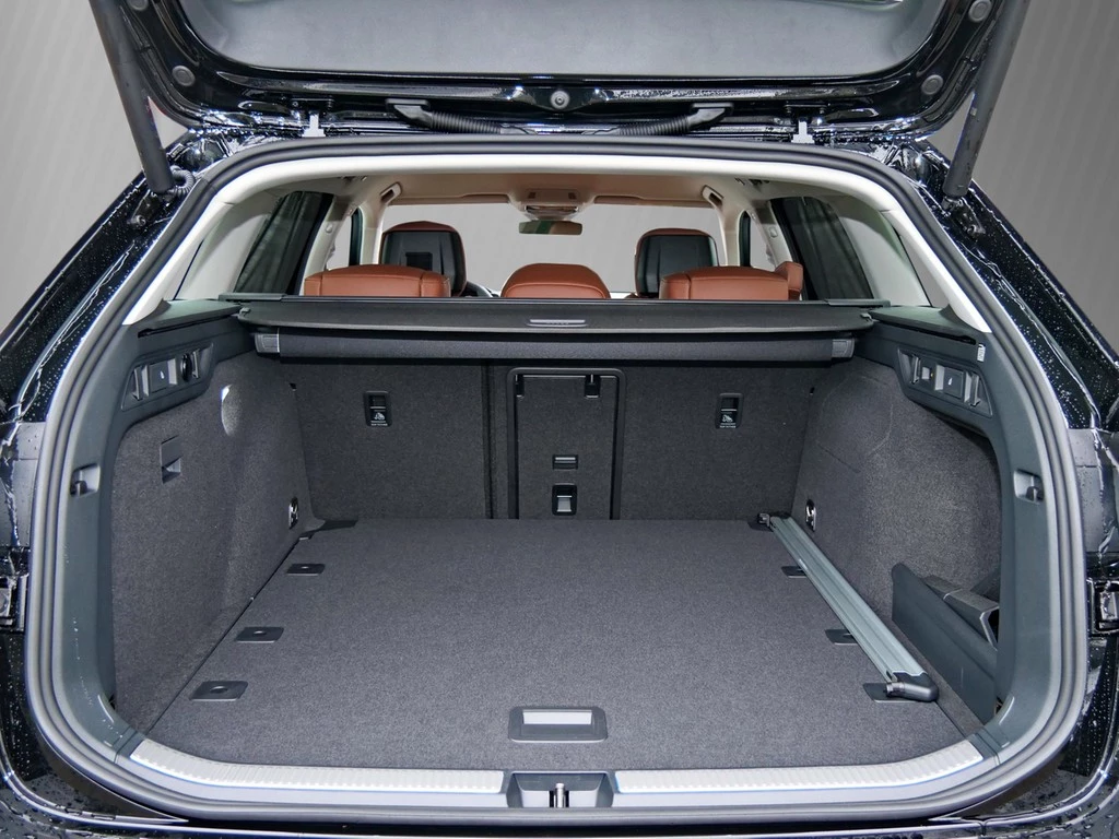 Škoda Superb UPE br. 61.550,- Combi L6K 2.0 l TDI 110 kW / 150 PS