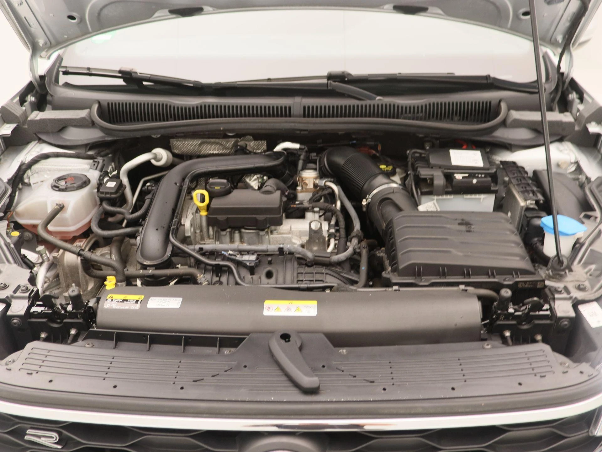 Volkswagen-Taigo-image-25
