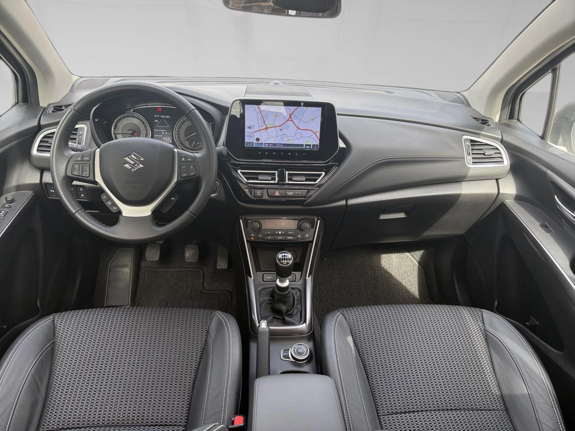Suzuki-S-Cross-image-3