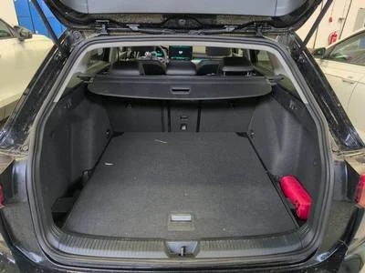Volkswagen Golf VIII Variant 1.5 TSI GOAL /LED/AHK/LED/ACC