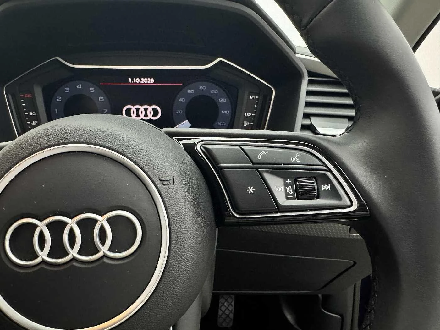 Audi-A1 Sportback-image-16