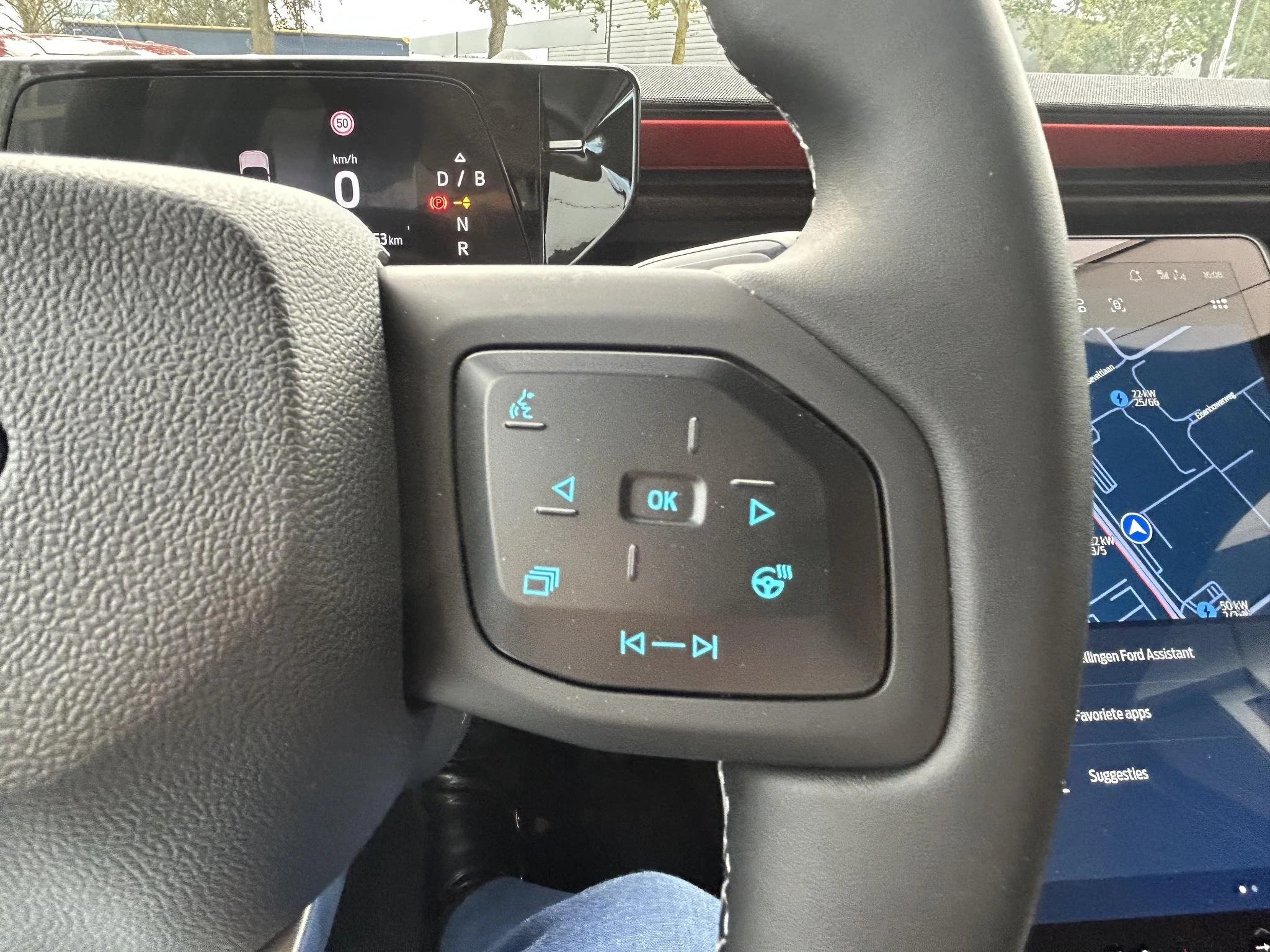 Ford-Explorer-image-14