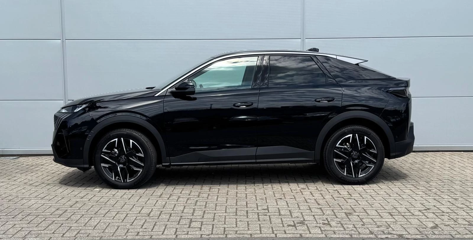 Peugeot-3008-image-2