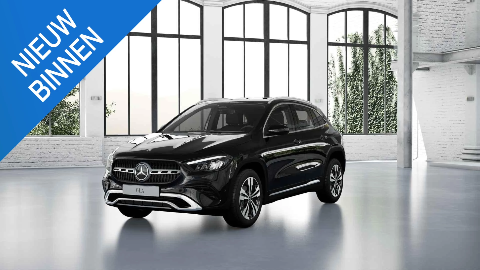 Mercedes-Benz-GLA-image-0