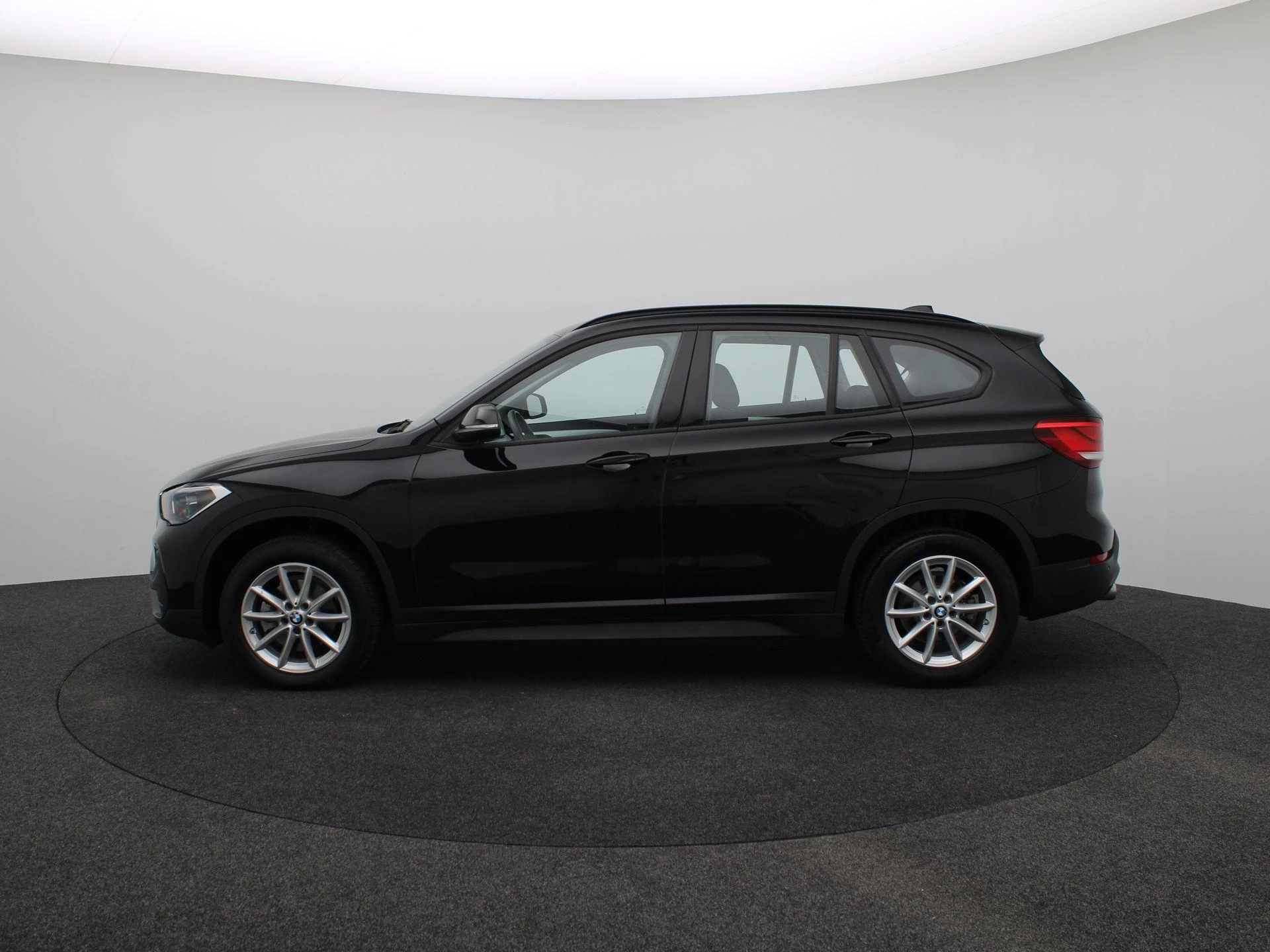 BMW-X1-image-3