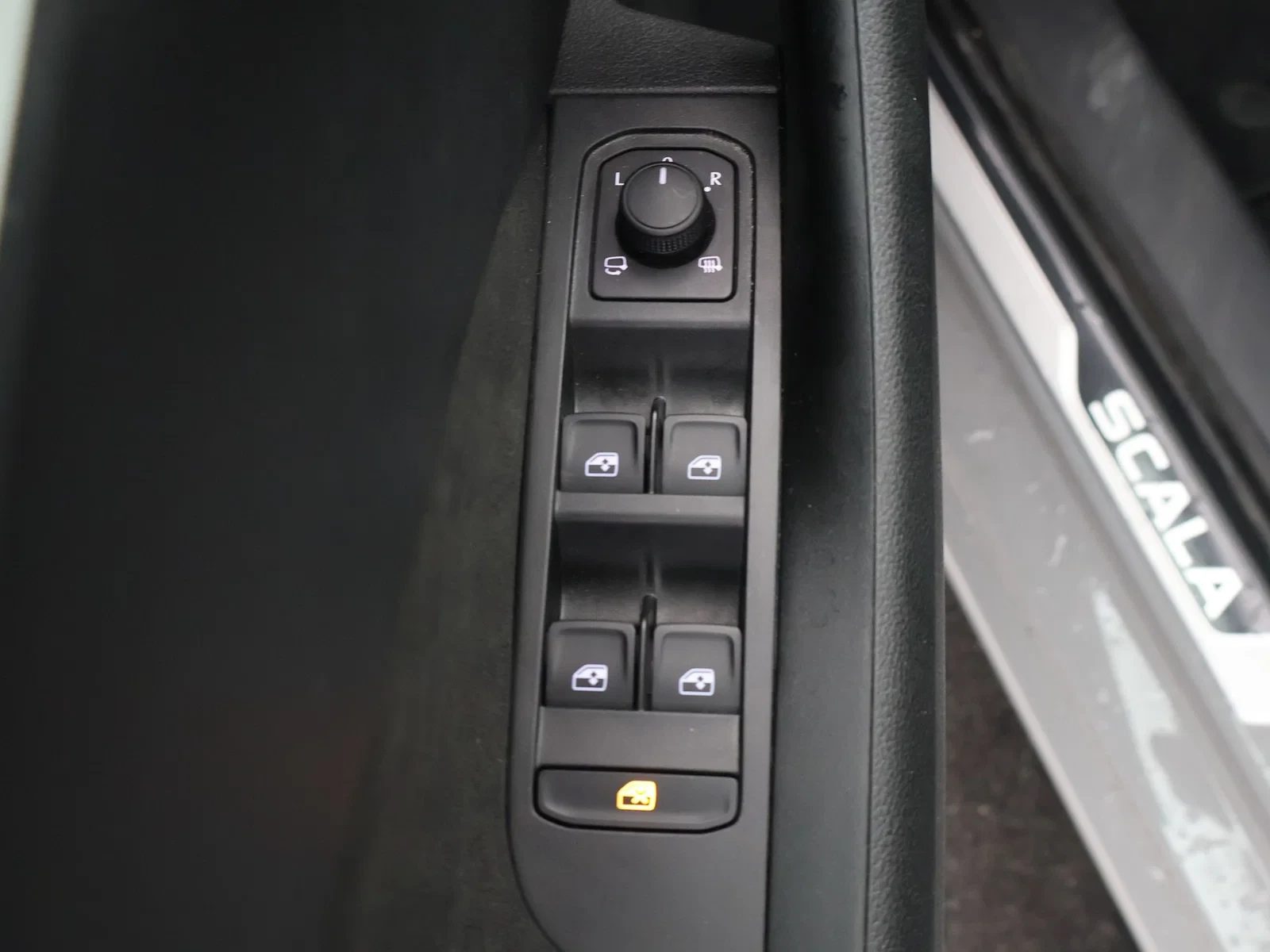 Škoda-Scala-image-13