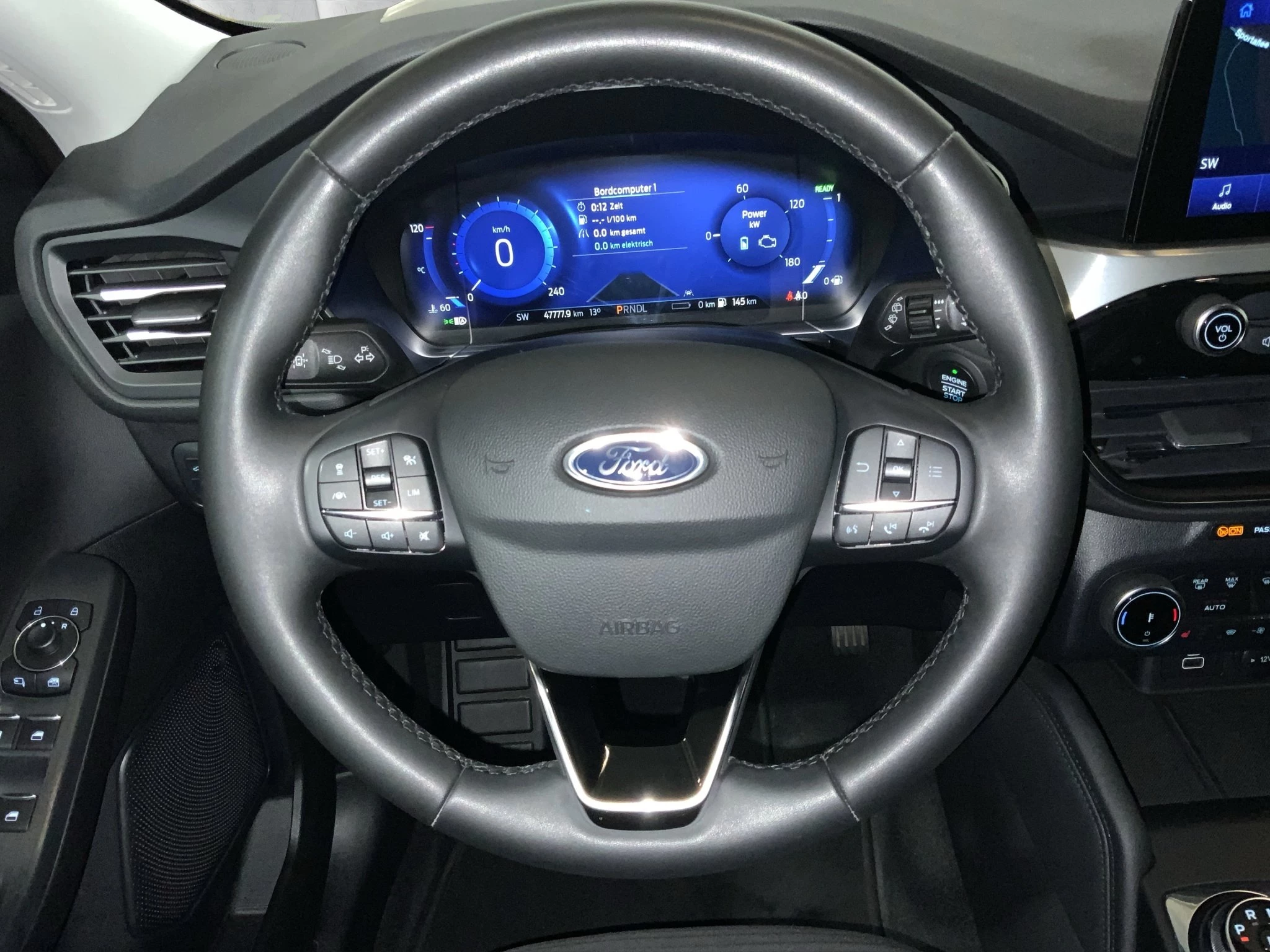 Ford-Kuga-image-12