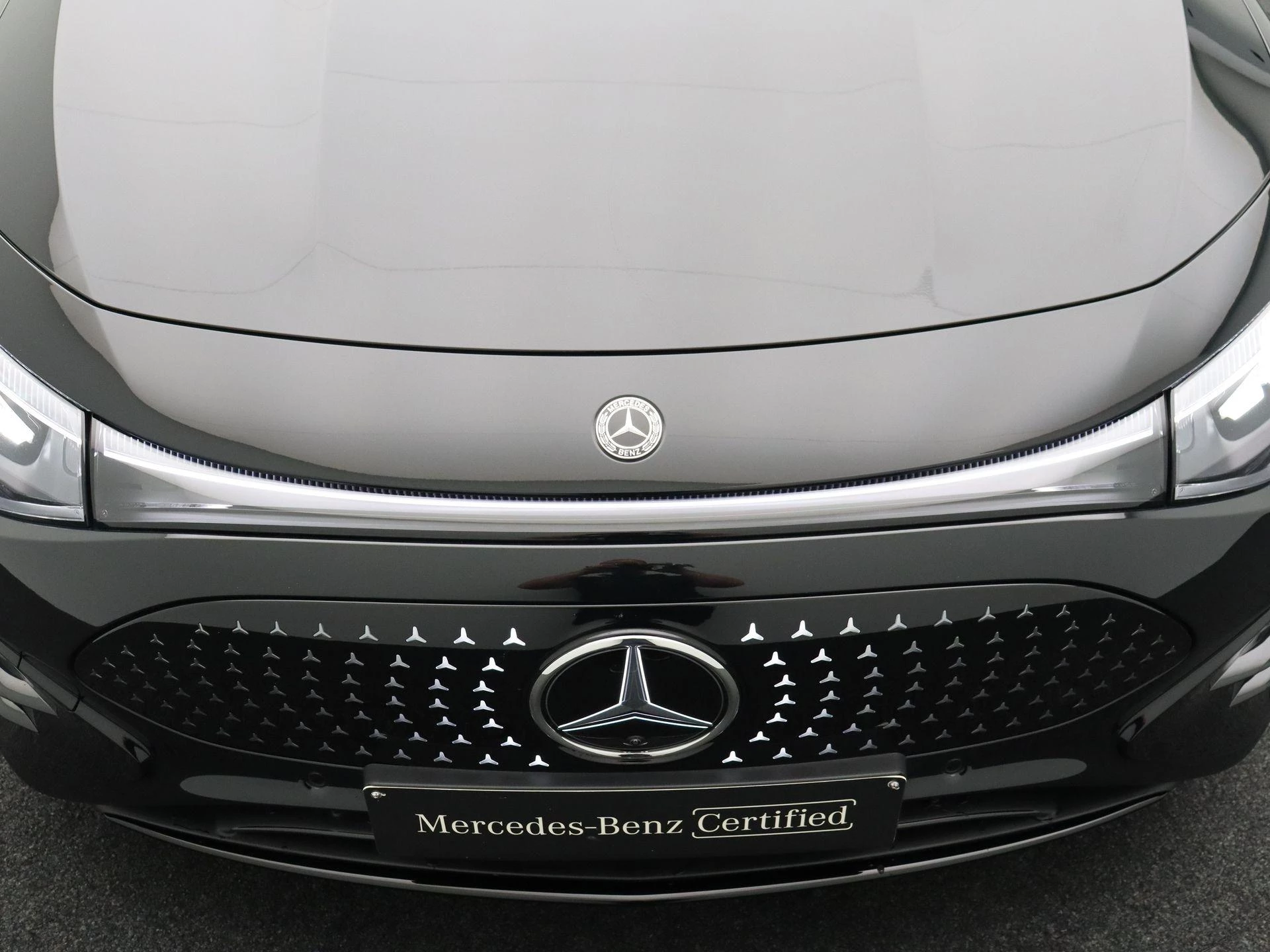 Mercedes-Benz CLA 250+ Sport Edition + MULTIBEAM + PANO + CARPLAY +