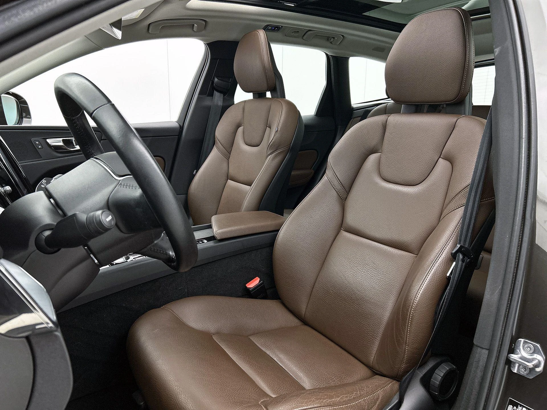 Volvo-XC60-image-38