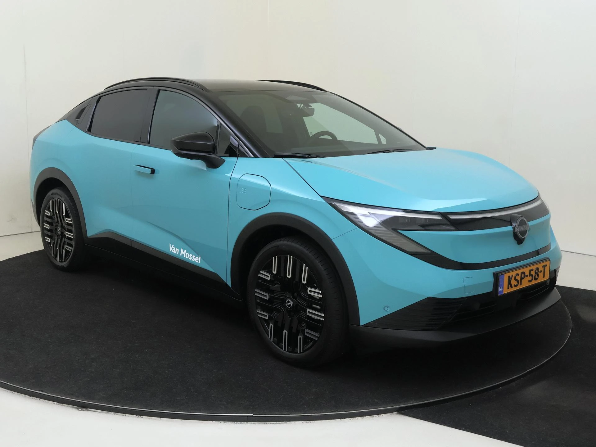 Nissan-Leaf-image-1