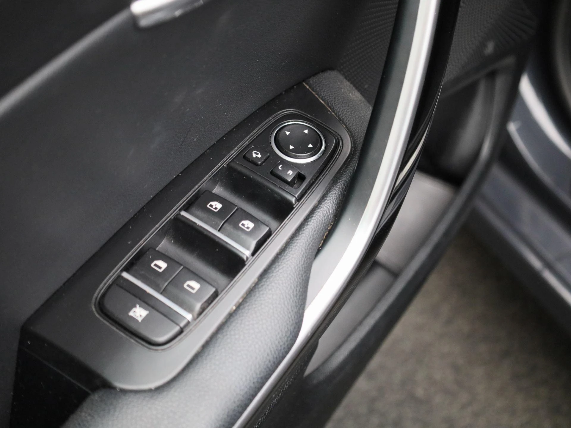 Kia-Ceed Sportswagon-image-28