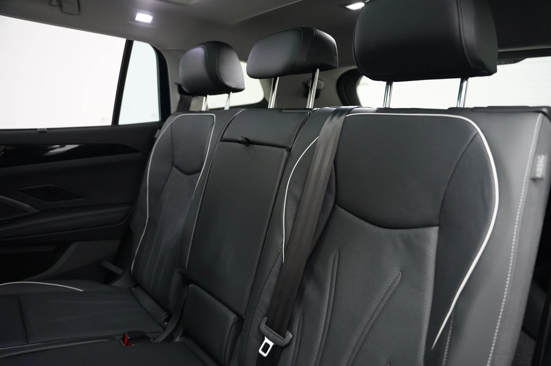 Volkswagen-Tayron-image-11