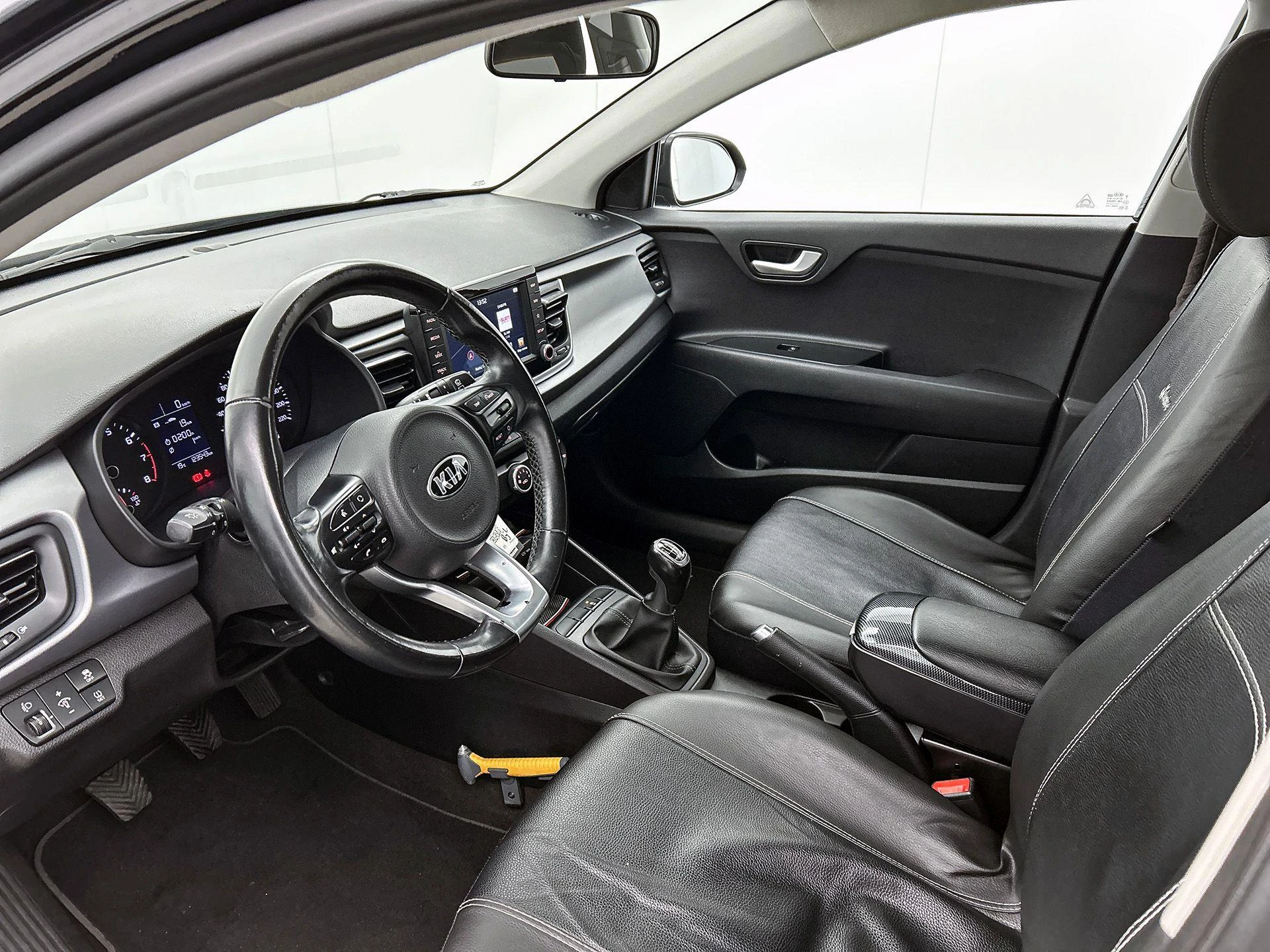 Kia-Rio-image-16