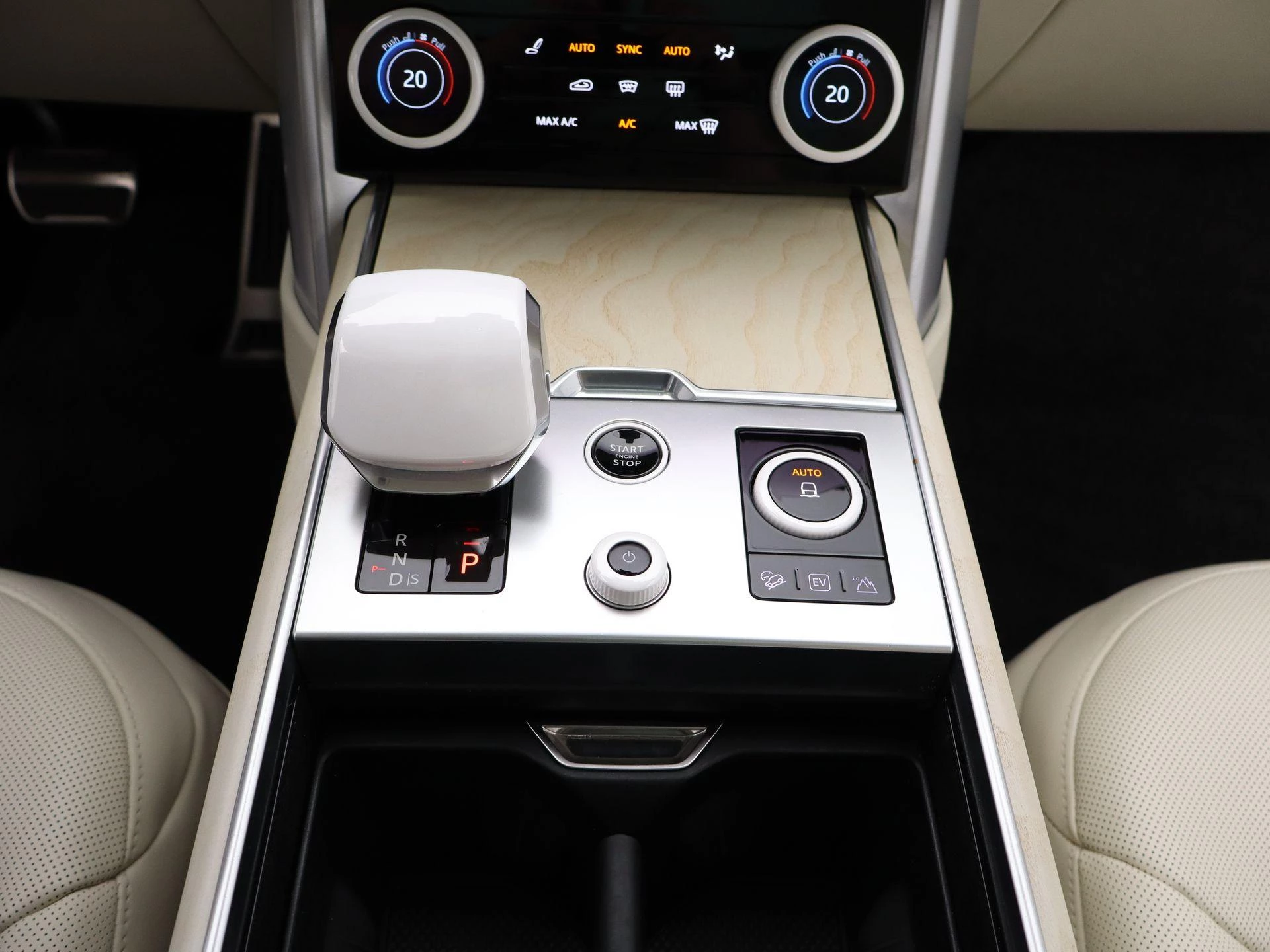 Land Rover Range Rover 3.0 P510e SV PHEV