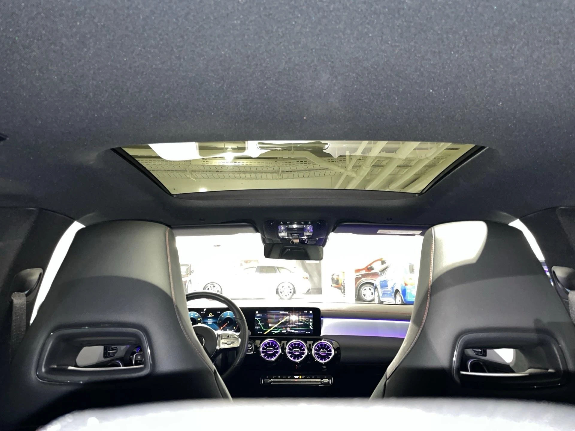 Mercedes-Benz-CLA-image-13