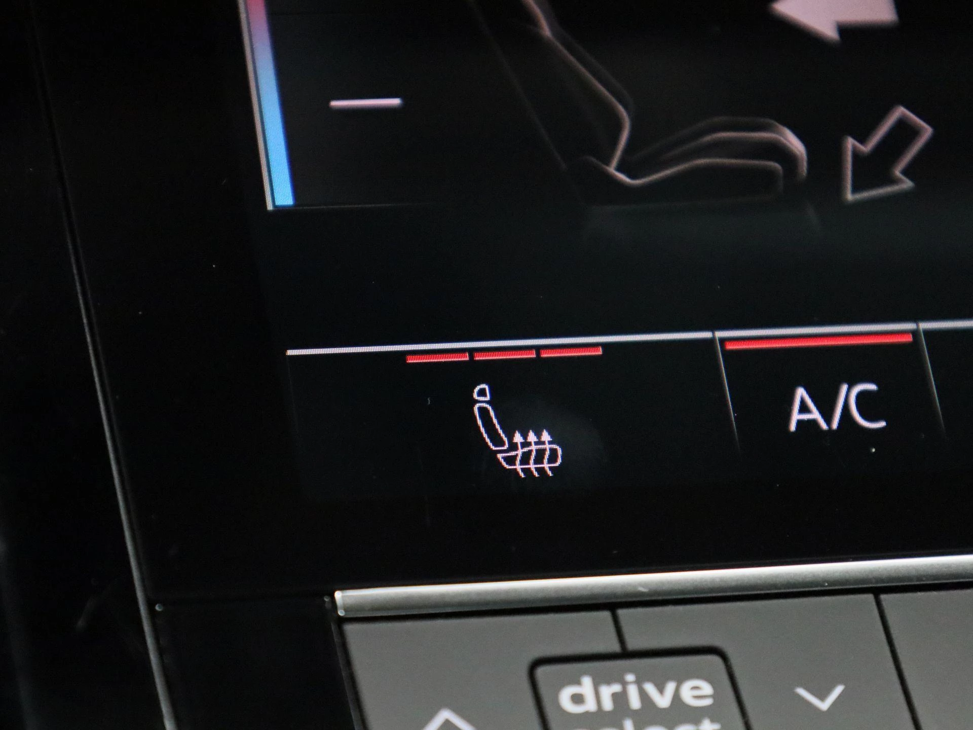 Audi-e-tron-image-30