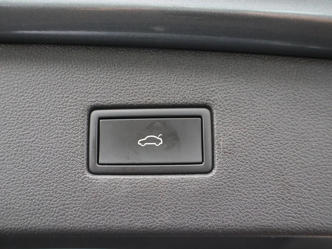 Volkswagen-Tiguan Allspace-image-29
