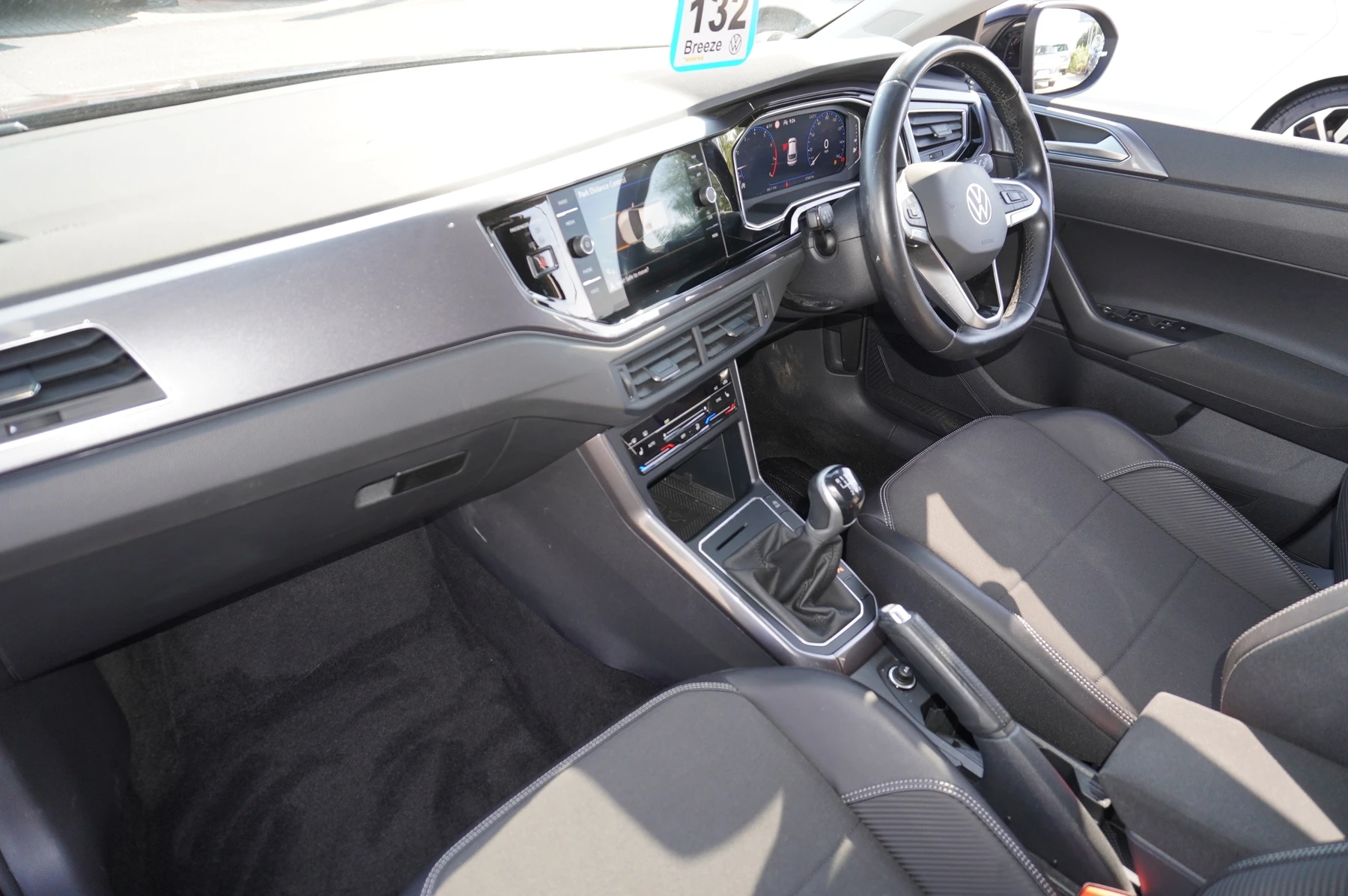 Volkswagen-Taigo-image-1