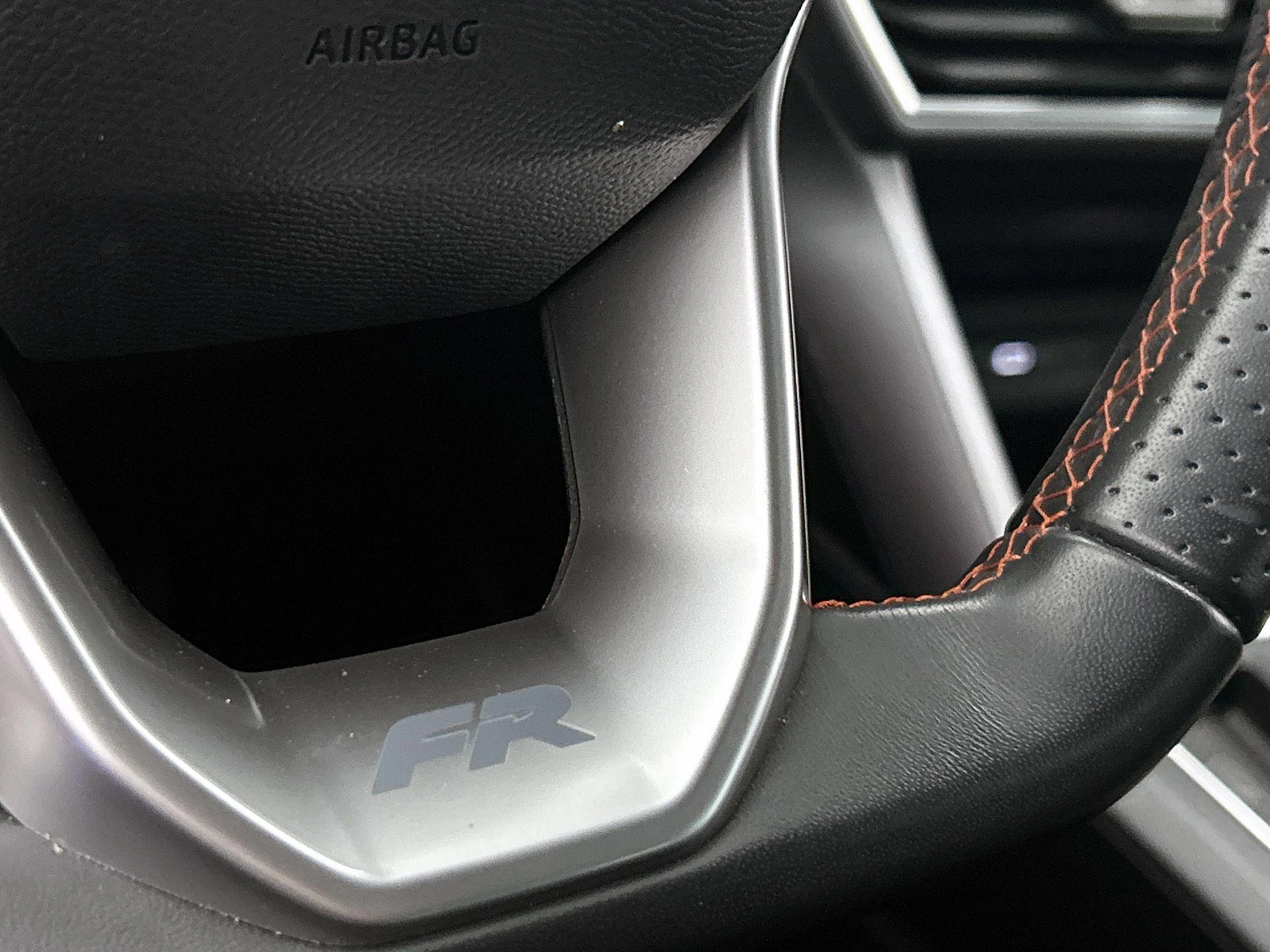 SEAT-Leon-image-9