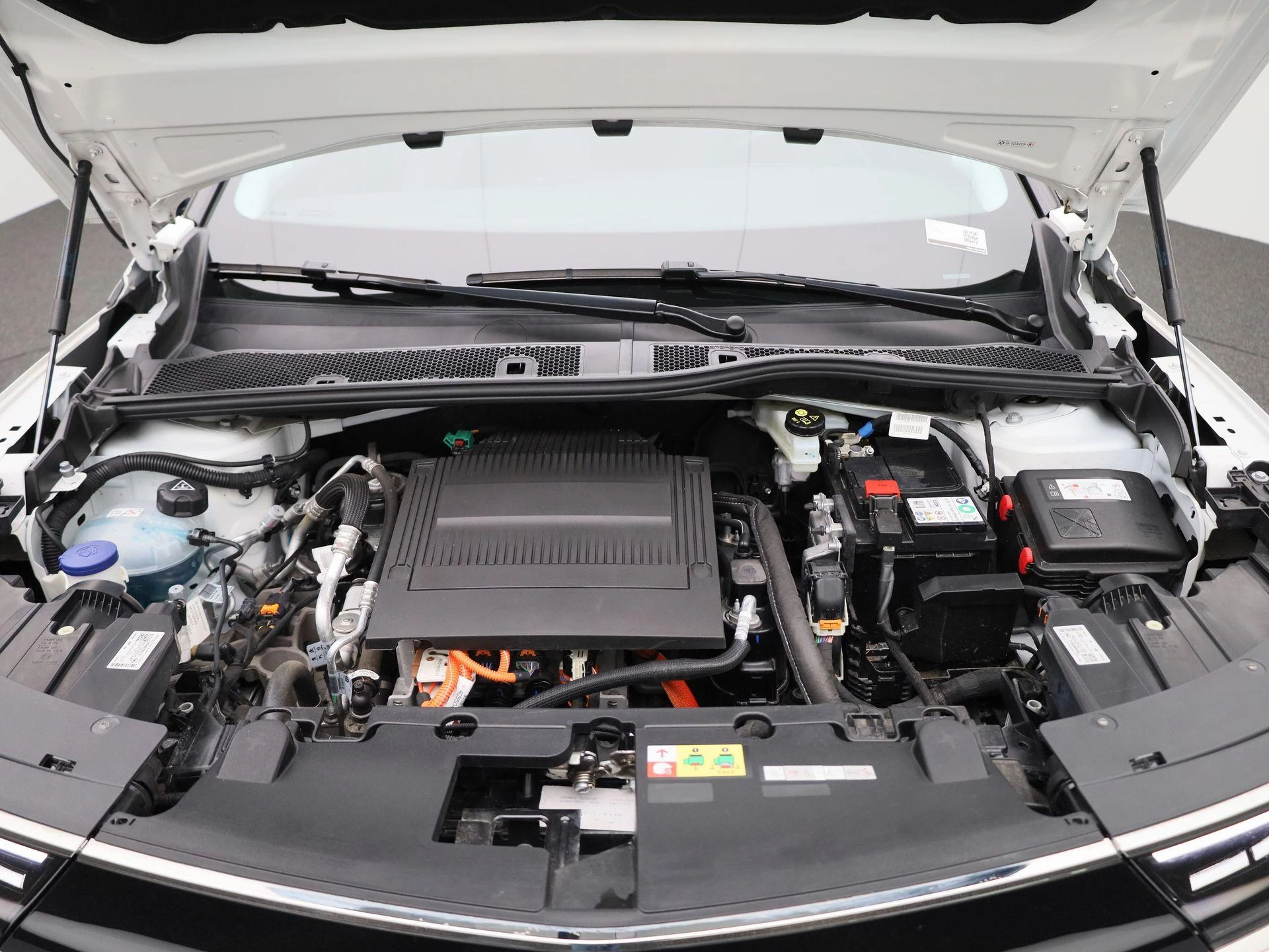 Opel-Mokka-e-image-30