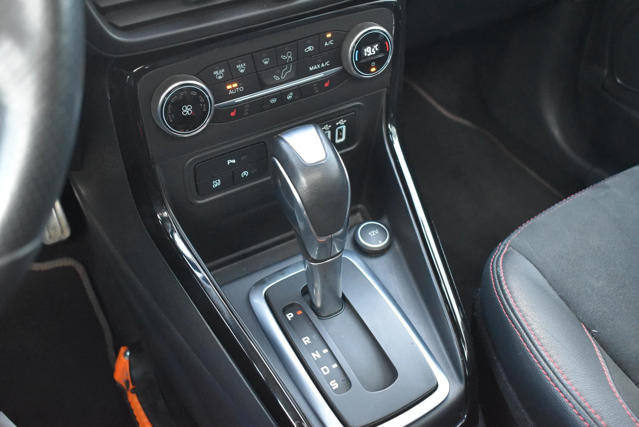 Ford-EcoSport-image-23