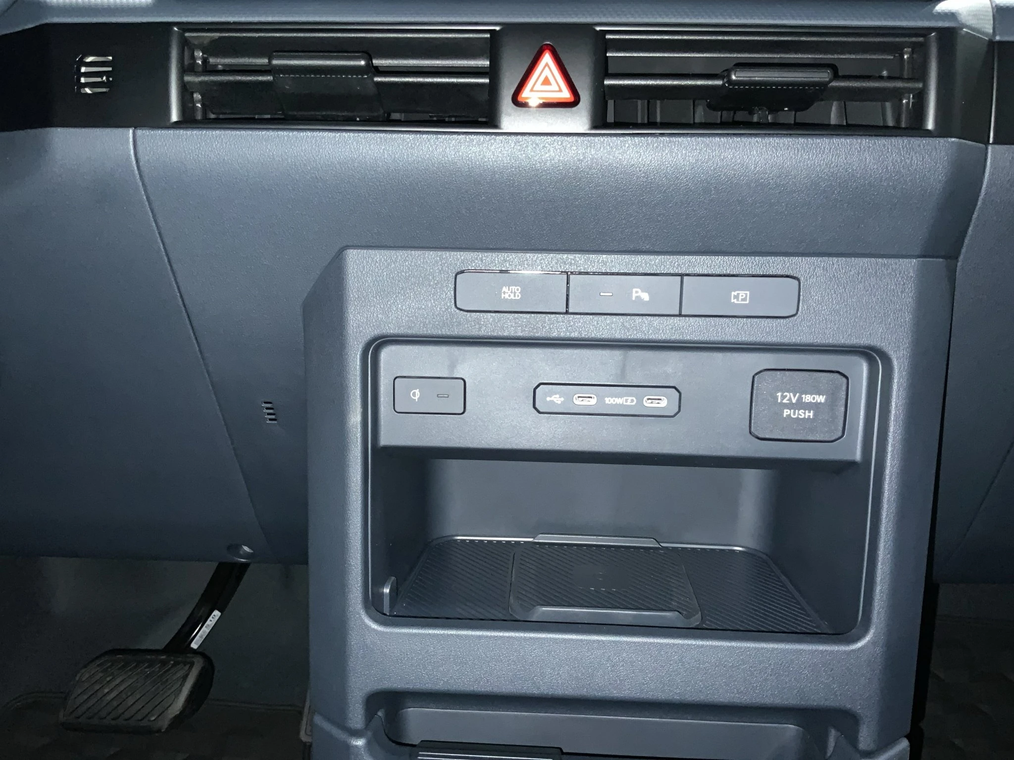 Kia-PV5-image-12