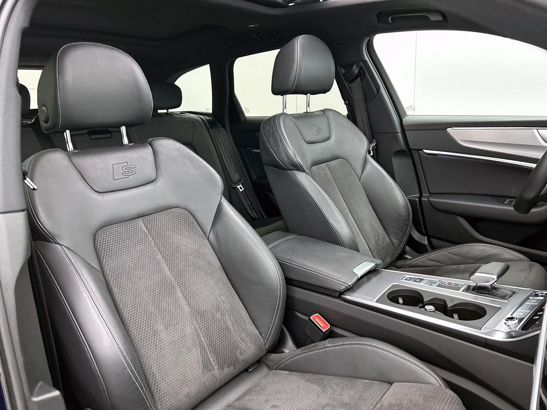 Audi-A6-image-35