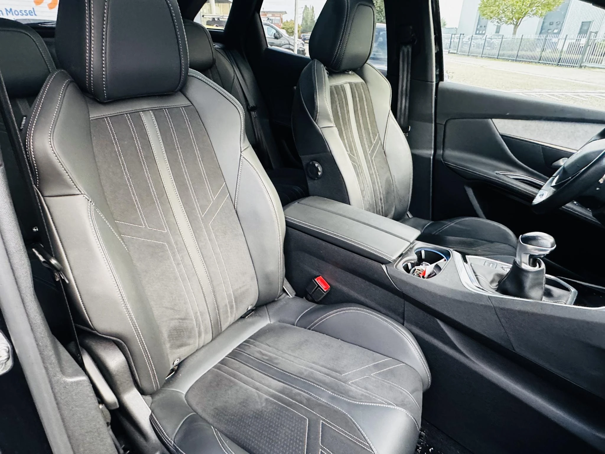 Peugeot-3008-image-30