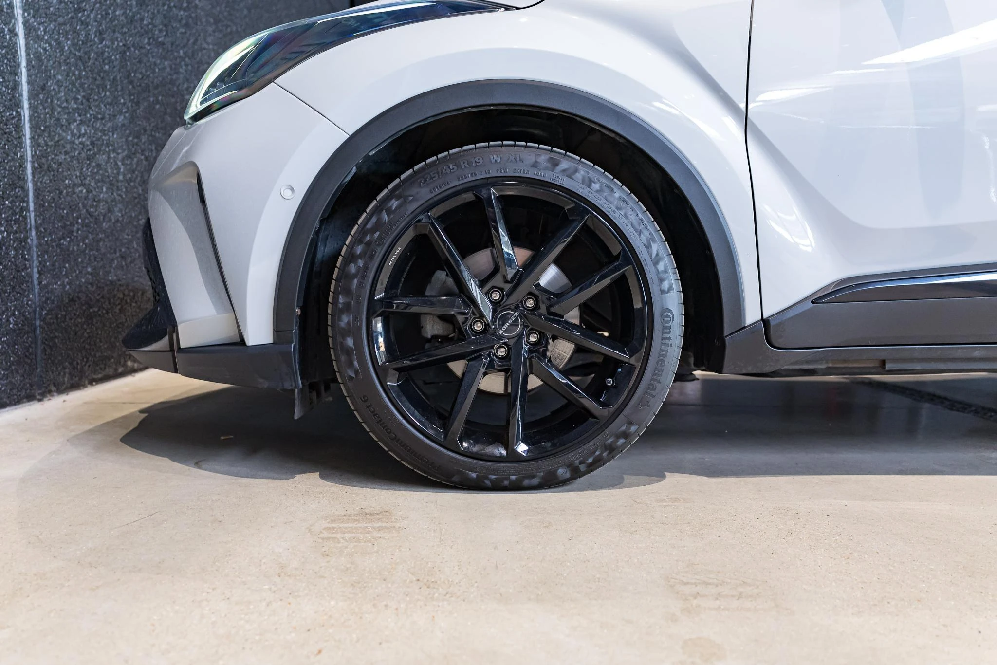 Toyota-C-HR-image-7
