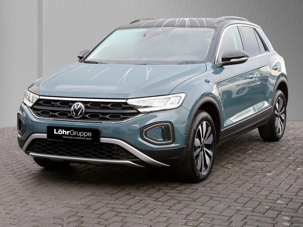 Volkswagen-T-Roc-image-1