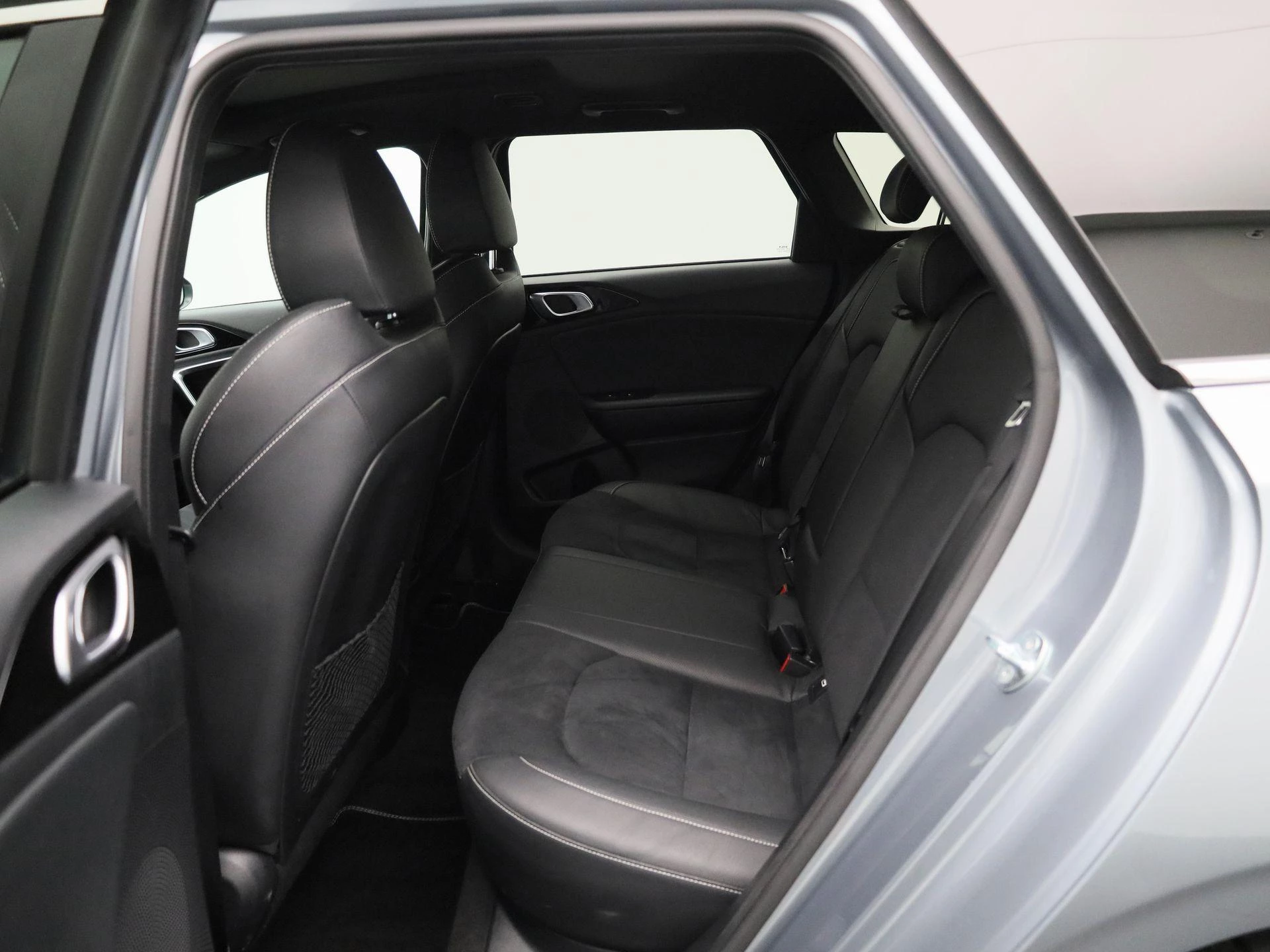 Kia-Ceed Sportswagon-image-11