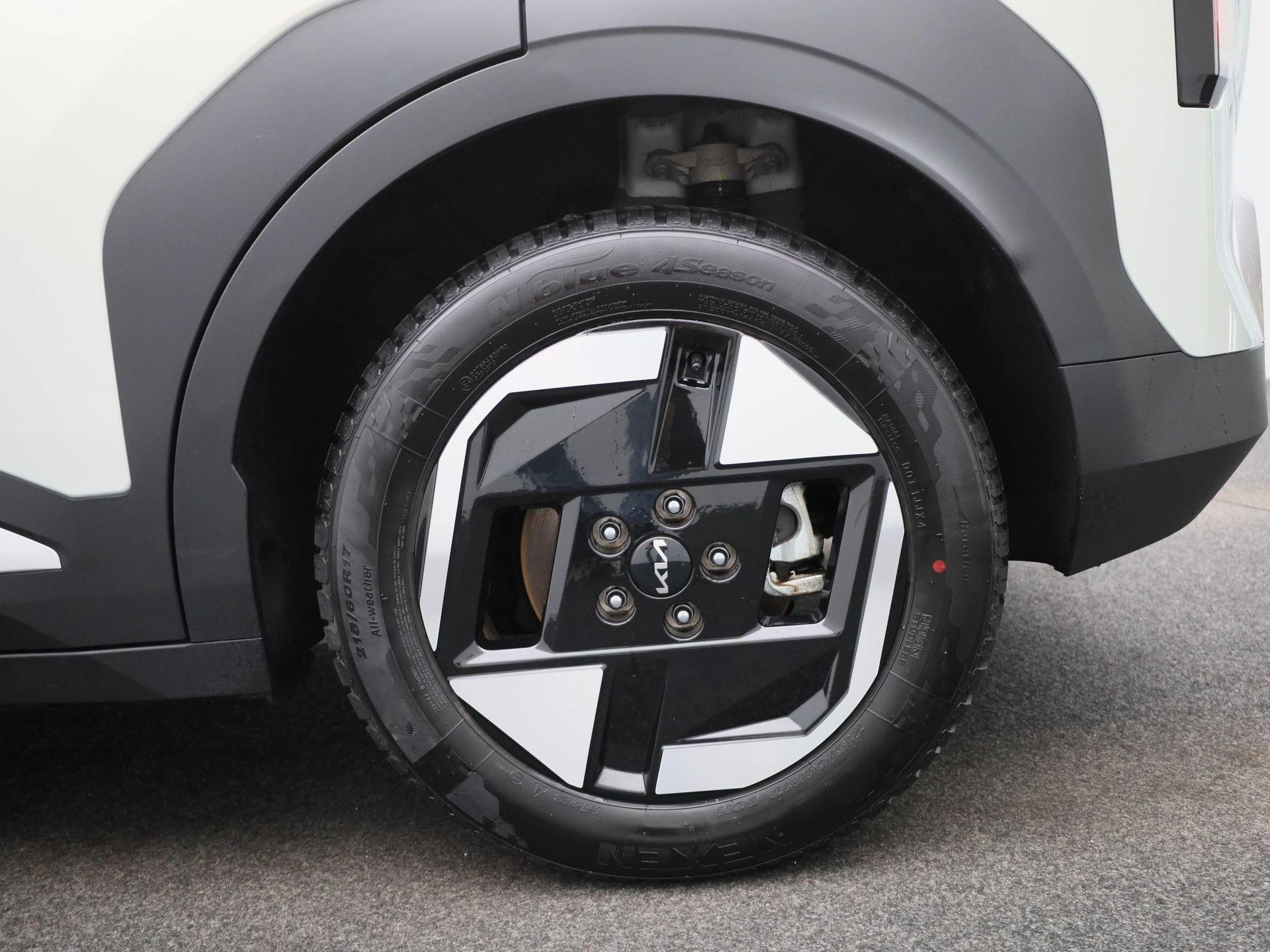 Kia-EV3-image-12