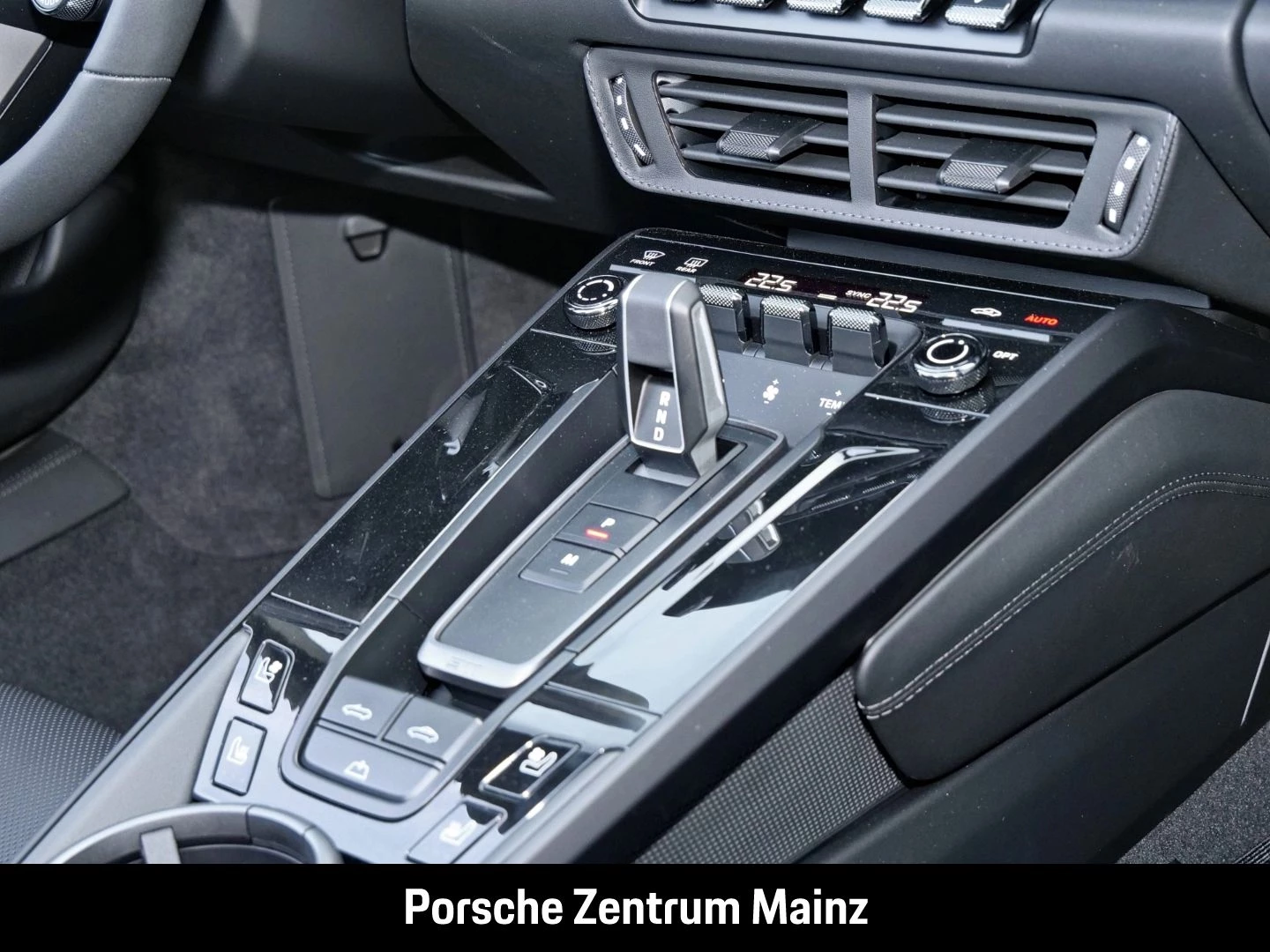 Porsche 911 992 Spirit 70 Clubleder Liftsystem-VA BOSE spirit 70