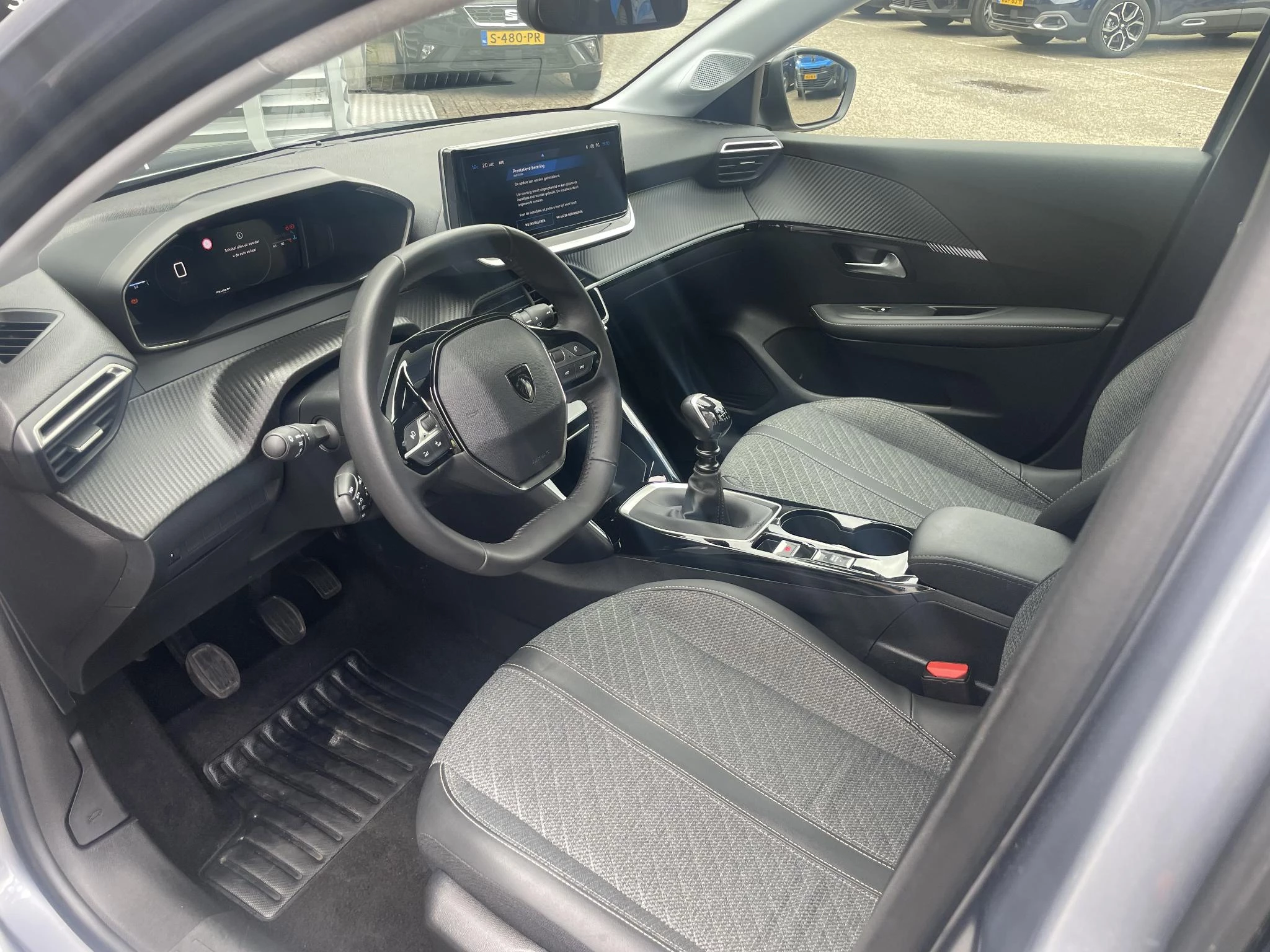 Peugeot 208 1.2 PureTech 100 Allure