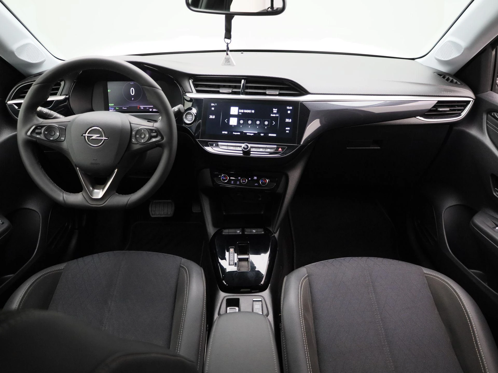 Opel-Corsa-e-image-7