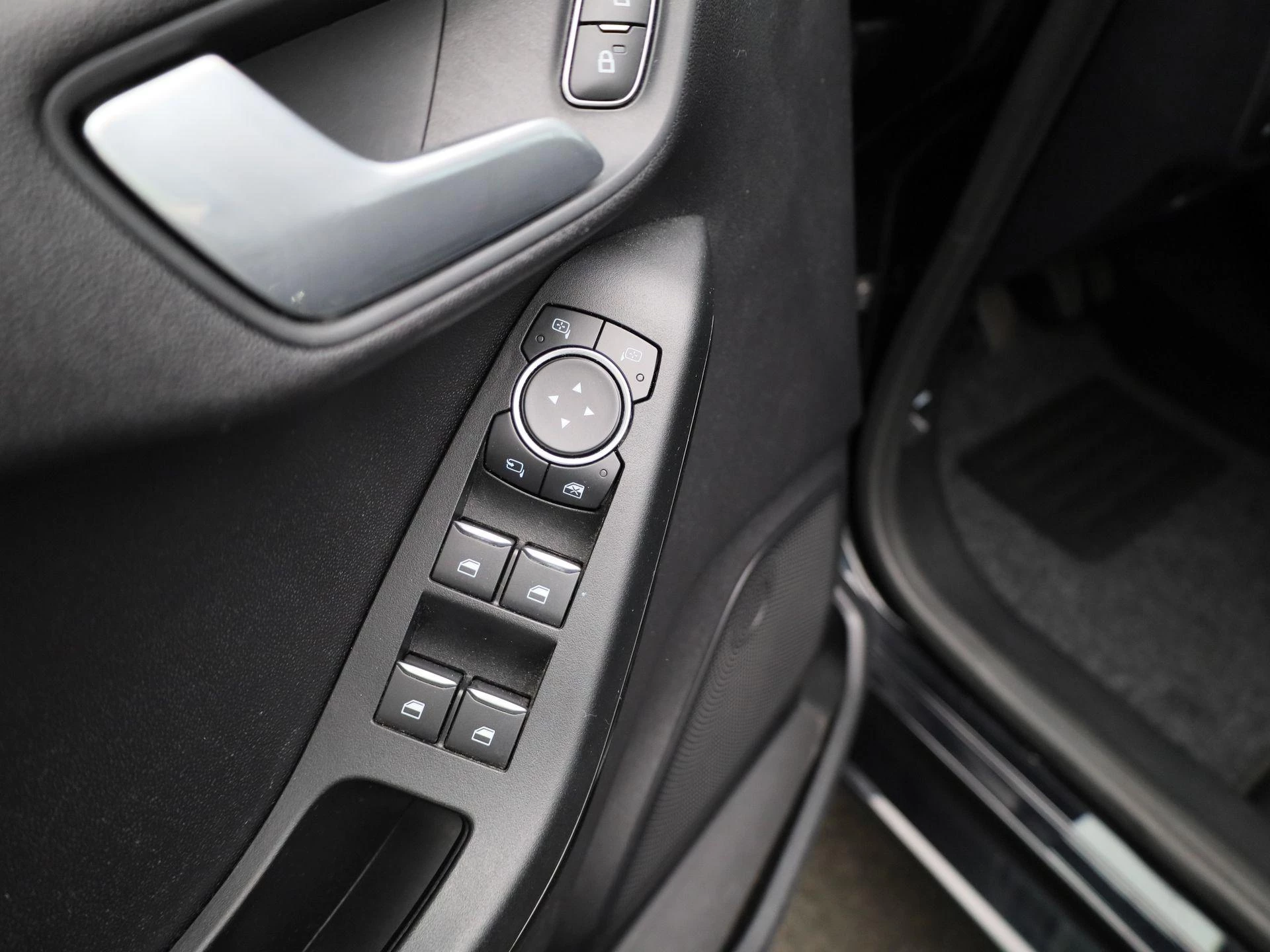 Ford-Fiesta-image-23