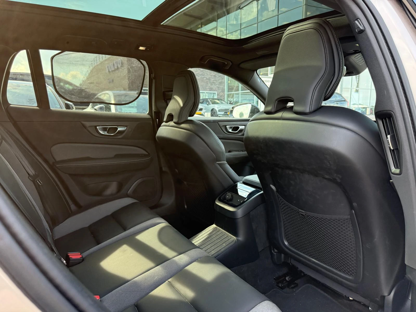 Volvo-V60-image-16
