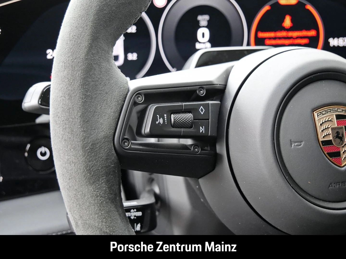 Porsche-Taycan-image-14