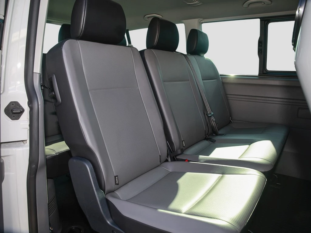 Volkswagen Transporter T6.1 Caravelle 2.0 TDI Klima