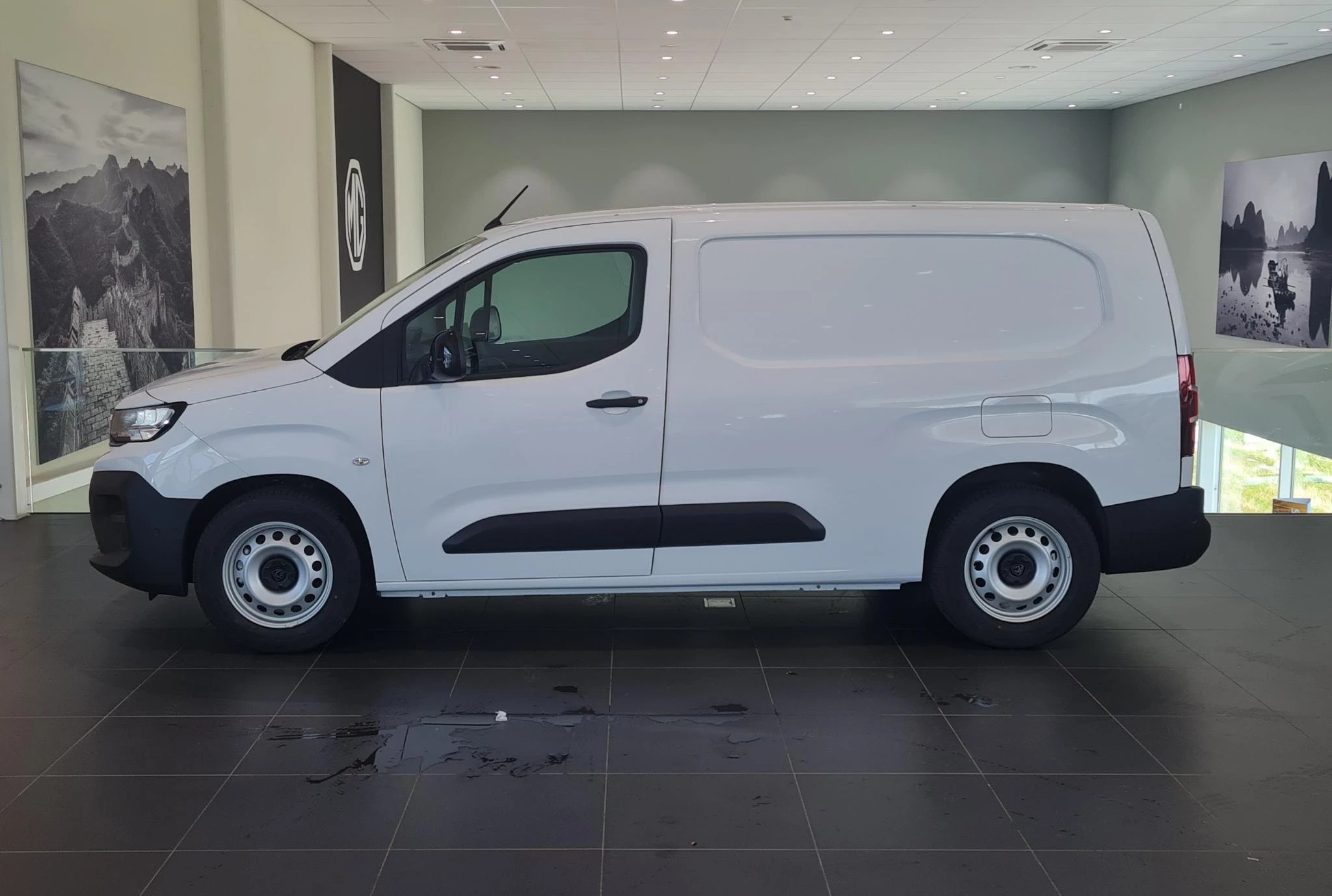 Peugeot e-Partner