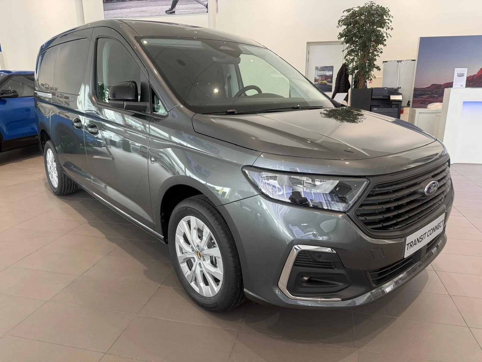Ford Transit Connect 2.0 EcoBlue L2 Limited