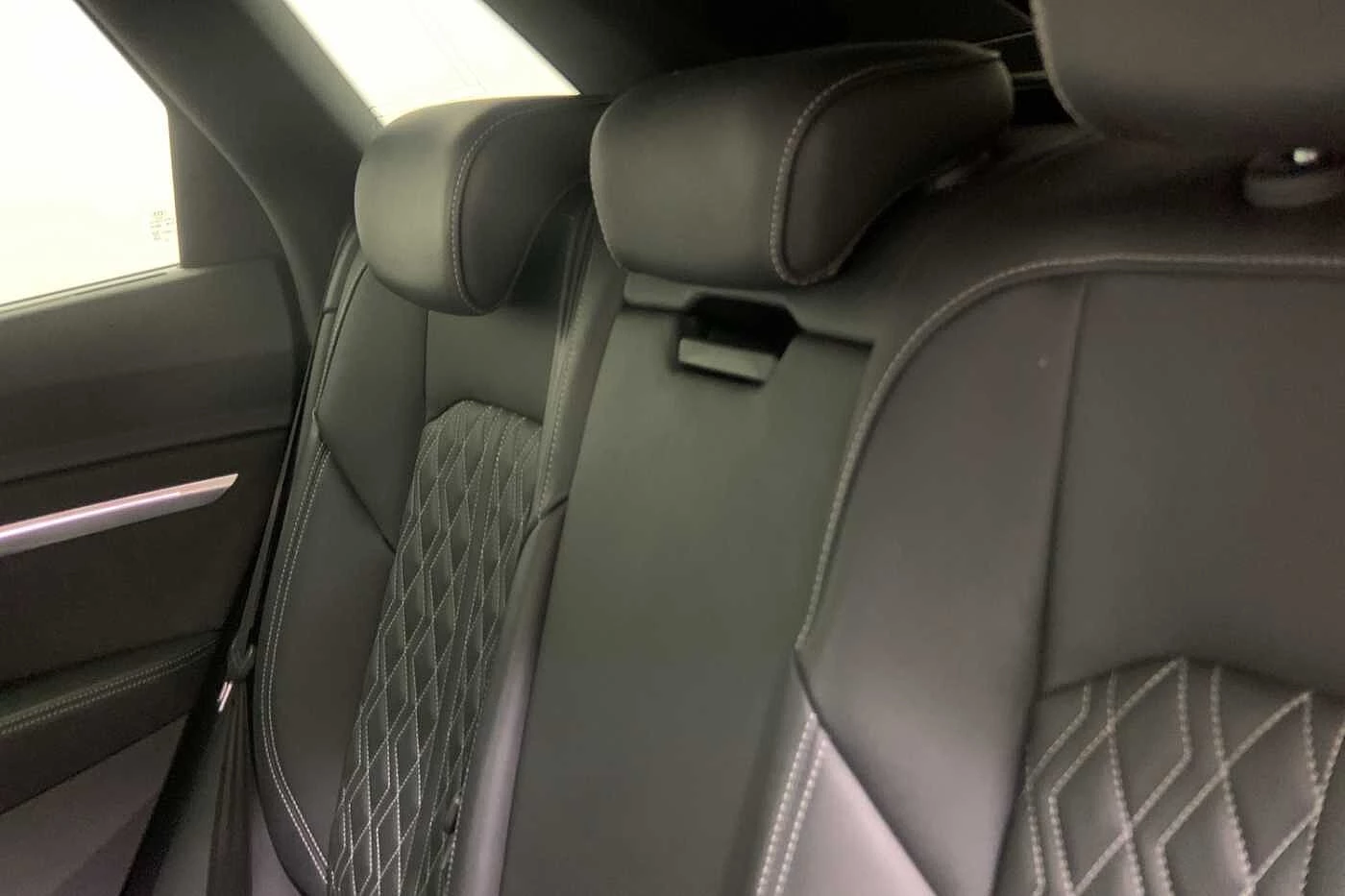 Audi-Q8 e-tron-image-9