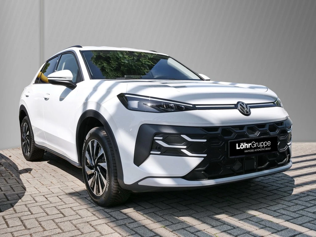Volkswagen-T-Roc-image-2
