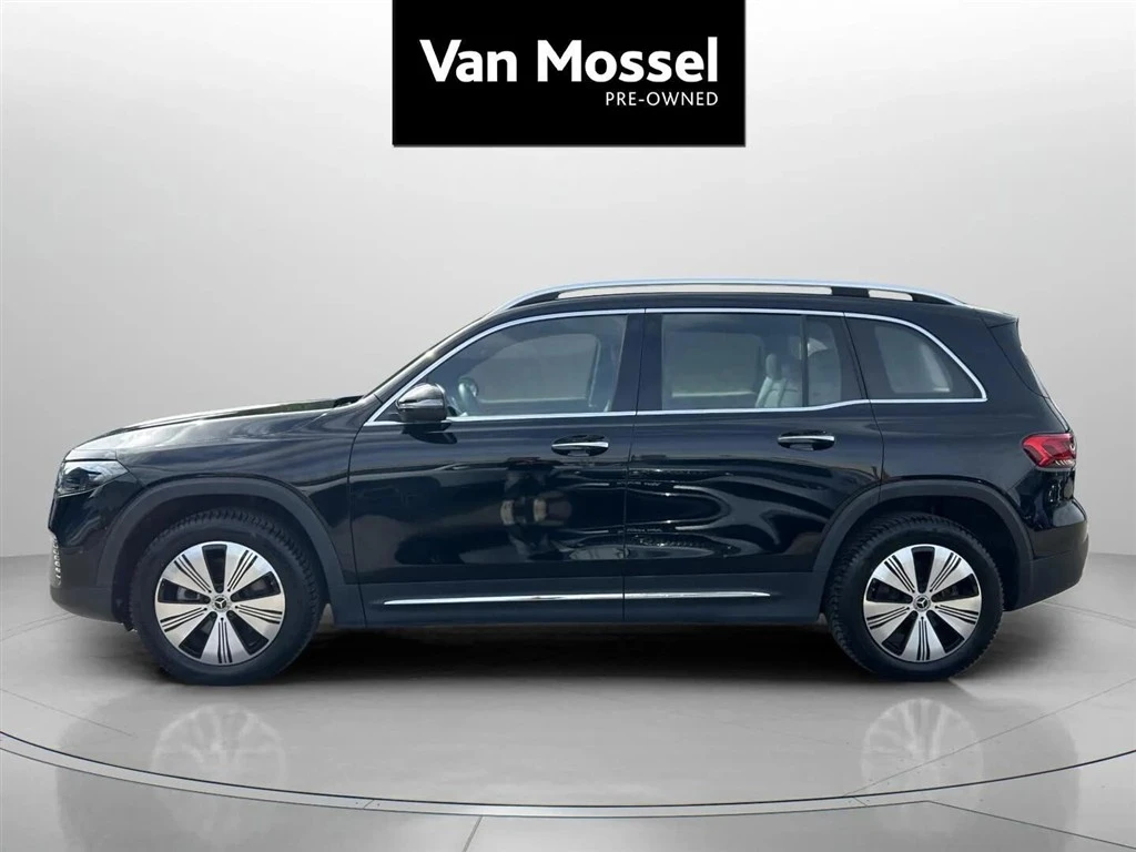 Mercedes-Benz-EQB-image-7