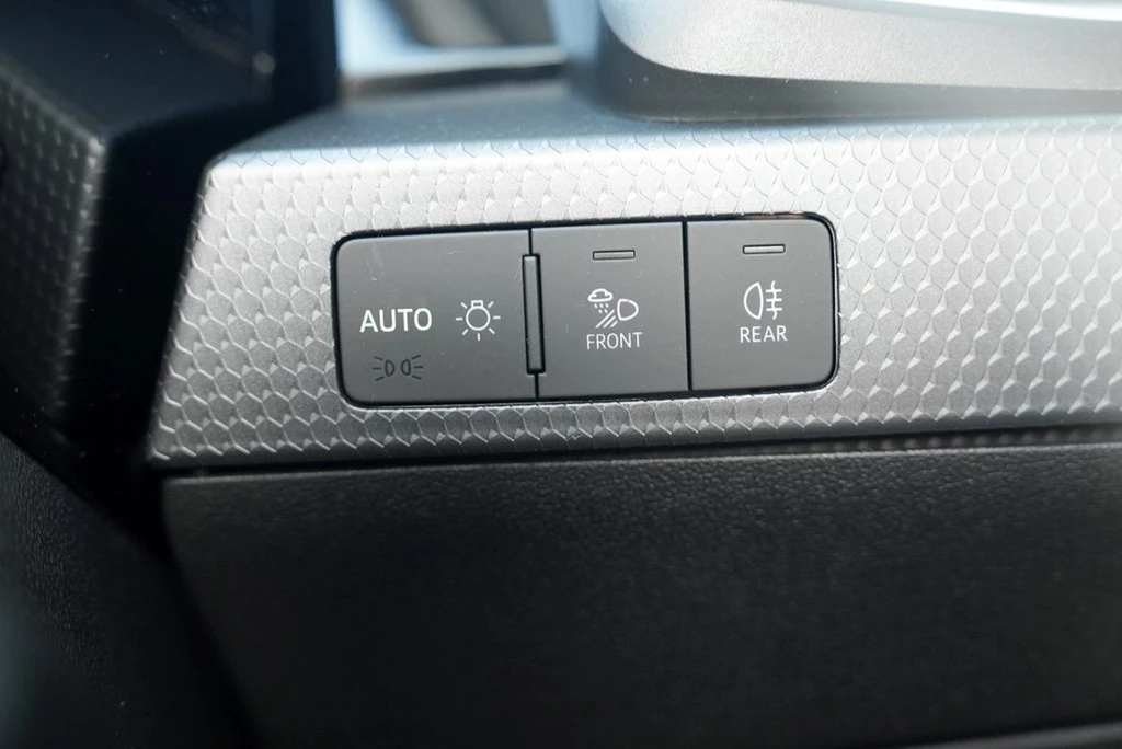Audi A1 Sportback 30 TFSI S Line /LED/GRA/SHZ/DAB
