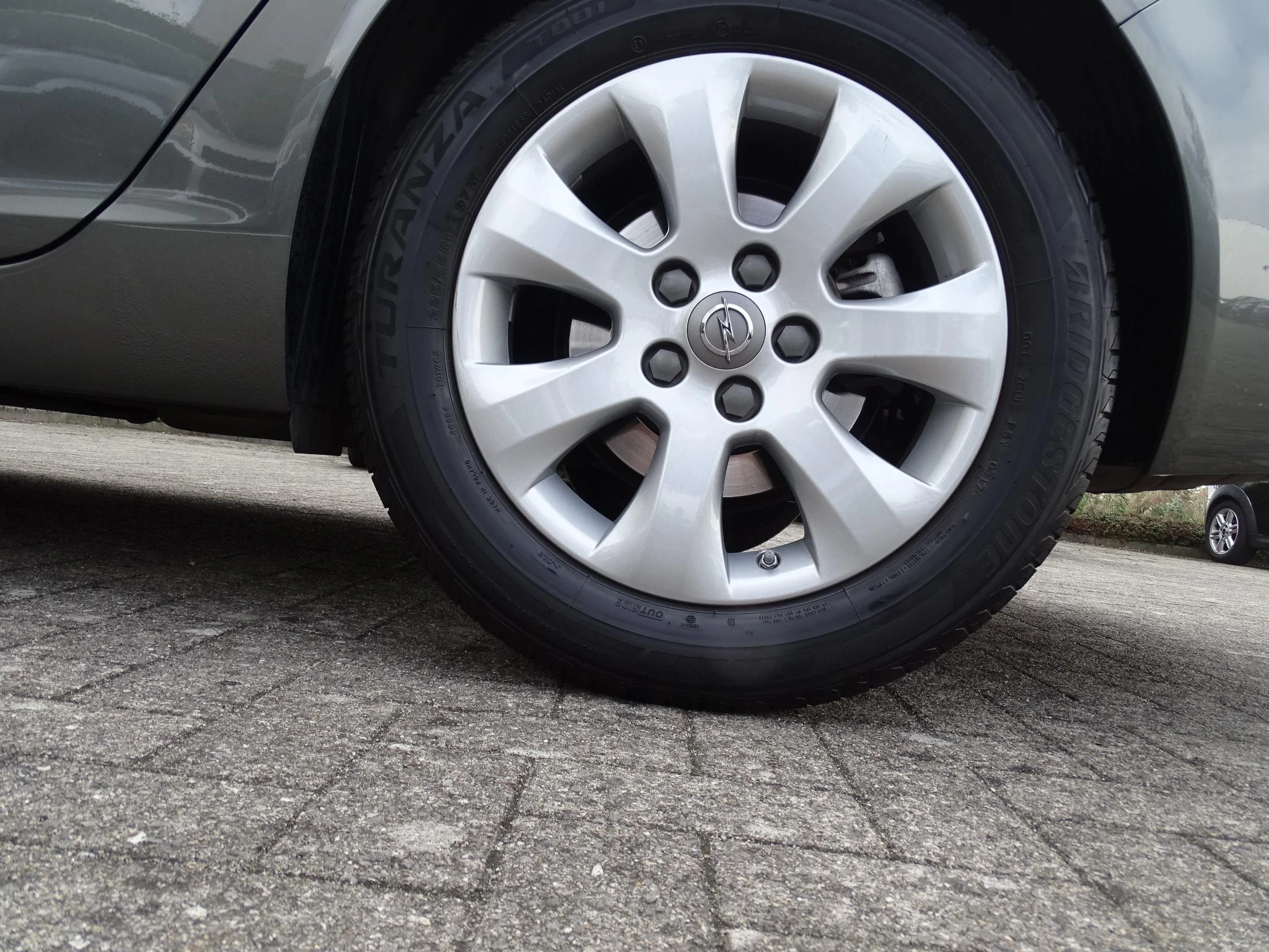 Opel-Insignia-image-10