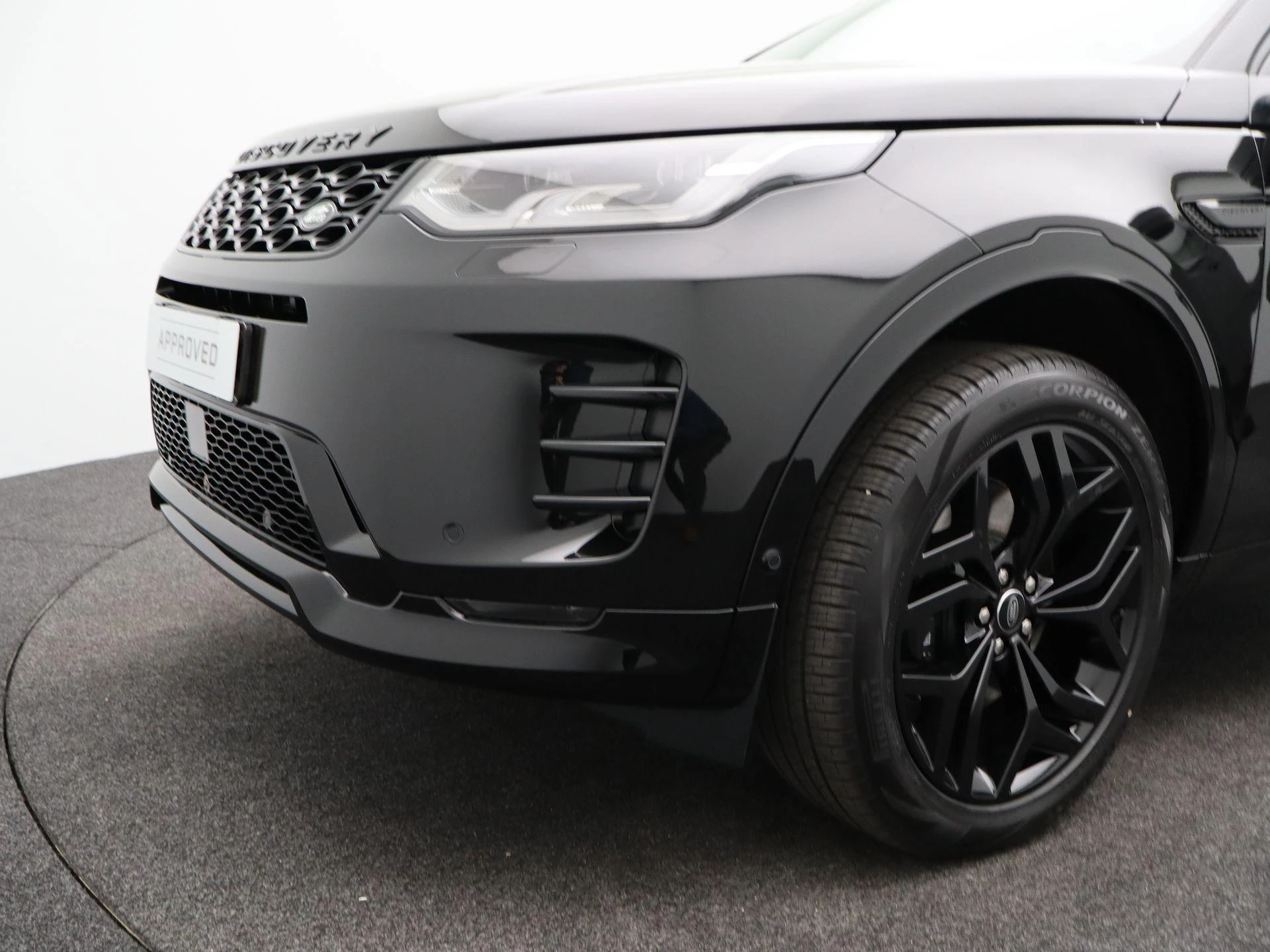 Land Rover-Discovery Sport-image-39